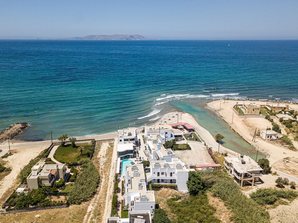 impressie Golden Bay Suites