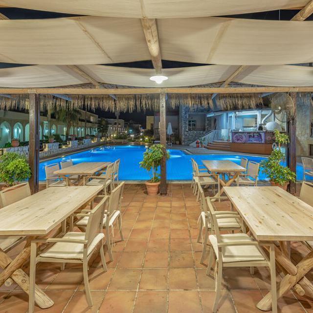 Erato Aparthotel - adults only