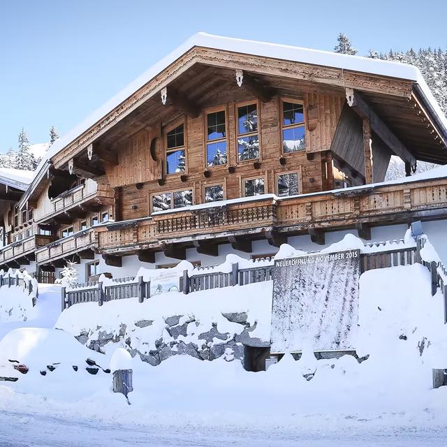 Montana Chalets Tirol