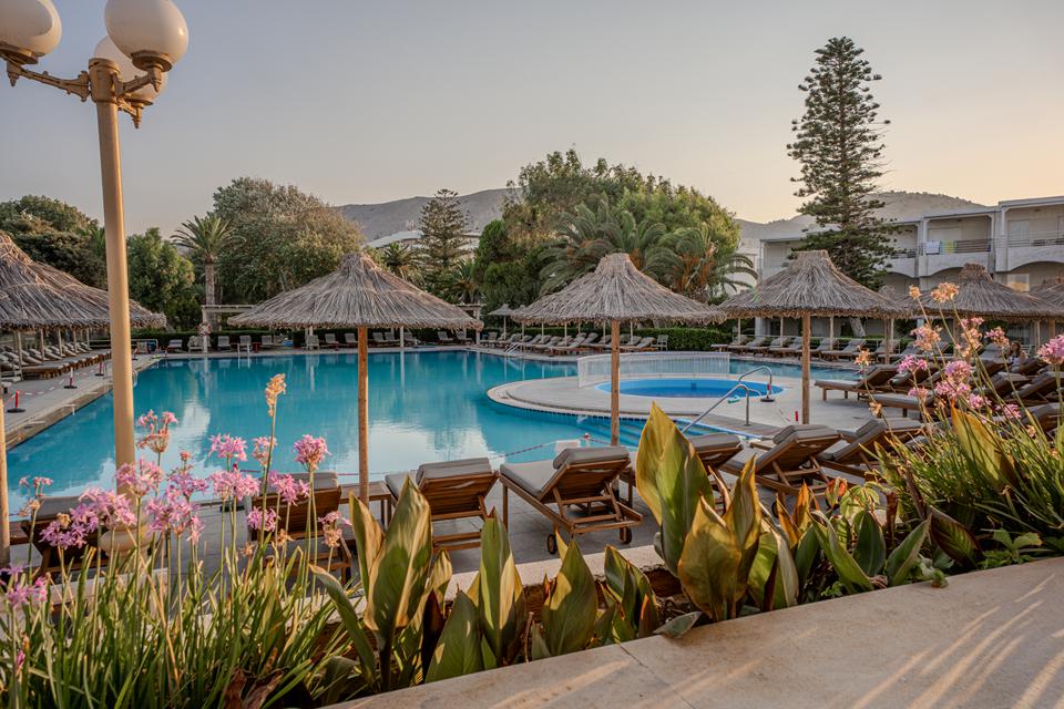 Hotel Apollonia Beach Resort & Spa