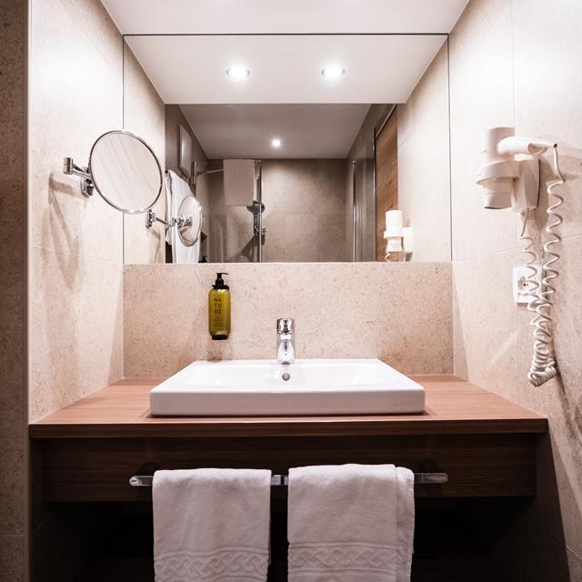 Hotel Astor Suites - logies en ontbijt in Selva di Val Gardena (Wolkenstein) - foto 11