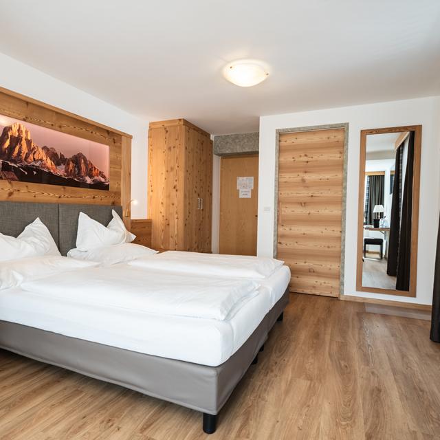 Hotel Astor Suites - logies en ontbijt in Selva di Val Gardena (Wolkenstein) - foto 9